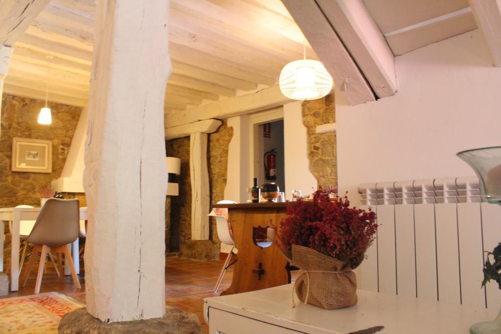 Hotel La Casona De Suesa Extérieur photo