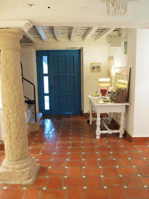 Hotel La Casona De Suesa Extérieur photo